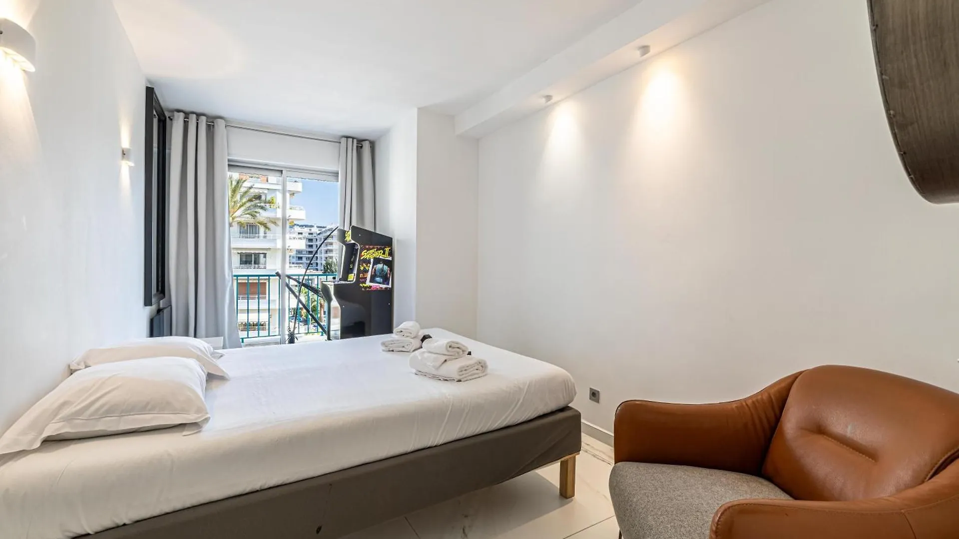 Modern Apartment - 3Br- 6P - Palm Beah Cannes
